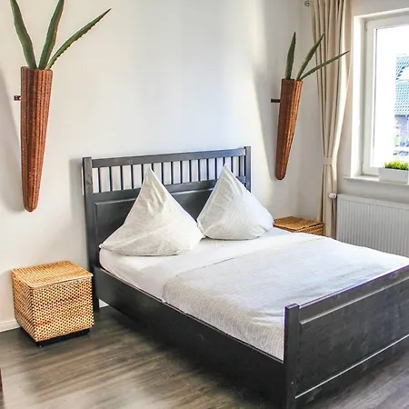 Exklusive 2 Mit Balkon In Lage! Apartman *