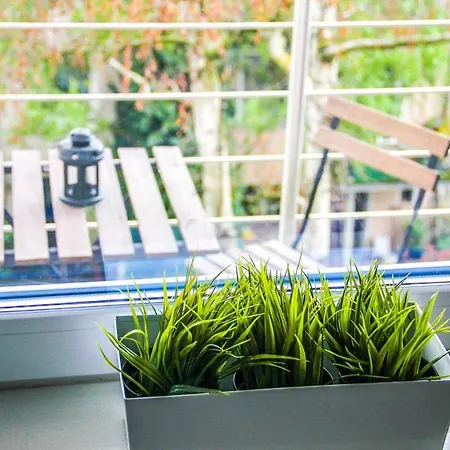 Apartman Exklusive 2 Mit Balkon In Lage! Bréma