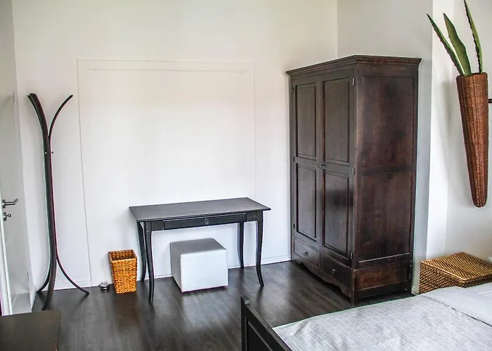 Exklusive 2 Mit Balkon In Lage! Apartment Bremen