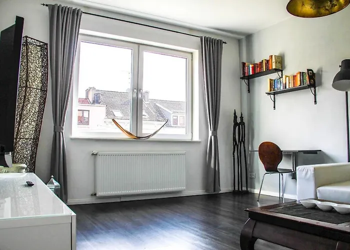 Апартаменти Exklusive 2 Mit Balkon In Lage! Бремен